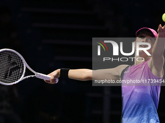 RIYADH, SAUDI ARABIA - NOVEMBER 03: Iga Swiatek of Poland during her match against Barbora Krejcikovas of Czech Republic on day 2 of the 202...