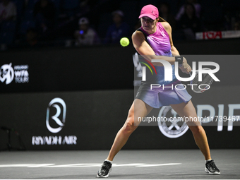 RIYADH, SAUDI ARABIA - NOVEMBER 03: Iga Swiatek of Poland during her match against Barbora Krejcikovas of Czech Republic on day 2 of the 202...