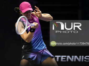 RIYADH, SAUDI ARABIA - NOVEMBER 03: Iga Swiatek of Poland during her match against Barbora Krejcikovas of Czech Republic on day 2 of the 202...