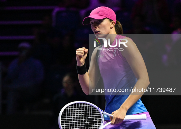 RIYADH, SAUDI ARABIA - NOVEMBER 03: Iga Swiatek of Poland during her match against Barbora Krejcikovas of Czech Republic on day 2 of the 202...