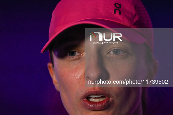 RIYADH, SAUDI ARABIA - NOVEMBER 03: Iga Swiatek of Poland during her match against Barbora Krejcikovas of Czech Republic on day 2 of the 202...