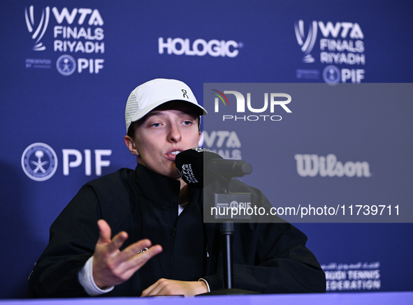 RIYADH, SAUDI ARABIA - NOVEMBER 03: Iga Swiatek of Poland speaks to the media at the post-match press conference after her first tournament...