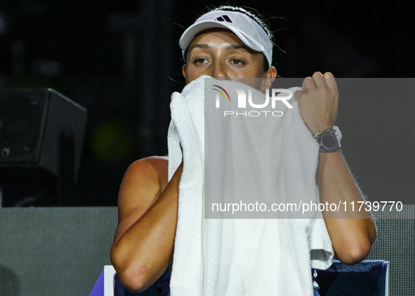 RIYADH, SAUDI ARABIA - NOVEMBER 03: Jessica Pegula of USA during her match against Coco Gauff on day 2 of the 2024 WTA Finals, part of the H...