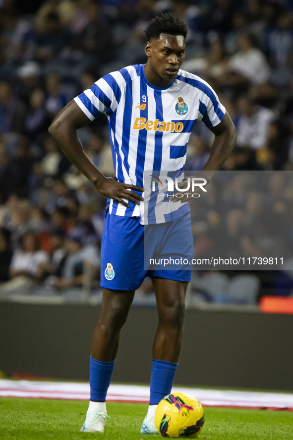 Samu takes part in the Portuguese Primeira Liga soccer match against Estoril at Estadio do Dragao in Porto, Portugal, on November 3, 2024. 