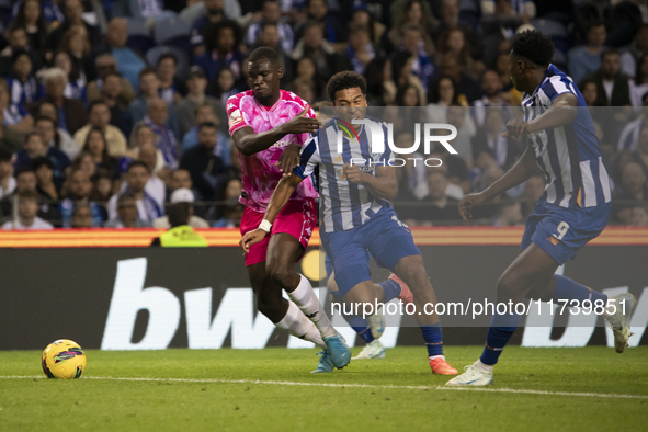 Namaso of FC Porto plays in the Portuguese Premier League soccer match against Estoril at the Estadio do Dragao in Porto, Portugal, on Novem...