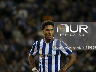 Namaso of FC Porto plays in the Portuguese Premier League soccer match against Estoril at the Estadio do Dragao in Porto, Portugal, on Novem...