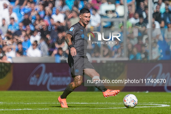 Matteo Politano of SSC Napoli during the serie Serie A Enilive match between SSC Napoli and Atalanta BC at Stadio Diego Armando Maradona on...