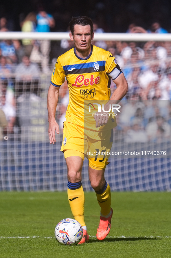 Marten de Roon of Atalanta BC during the serie Serie A Enilive match between SSC Napoli and Atalanta BC at Stadio Diego Armando Maradona on...