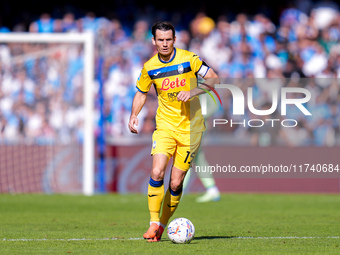 Marten de Roon of Atalanta BC during the serie Serie A Enilive match between SSC Napoli and Atalanta BC at Stadio Diego Armando Maradona on...