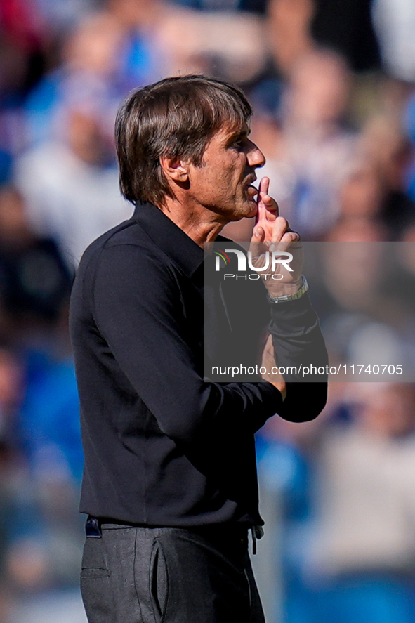 Antonio Conte Head Coach of SSC Napoli gestures during the serie Serie A Enilive match between SSC Napoli and Atalanta BC at Stadio Diego Ar...