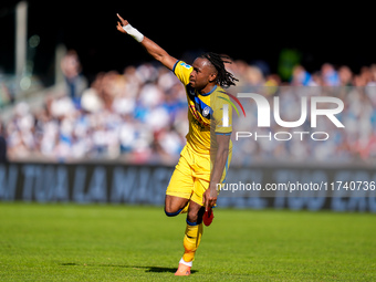 Ademola Lookman of Atalanta BC celebrates after scoring second goal during the serie Serie A Enilive match between SSC Napoli and Atalanta B...