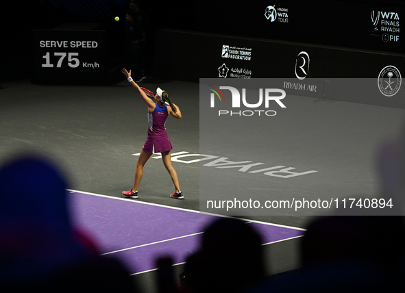 RIYADH, SAUDI ARABIA - NOVEMBER 04: Elena Rybakina of Kazakhstan during her match against Qinwen Zheng of China on day 3 of the 2024 WTA Fin...