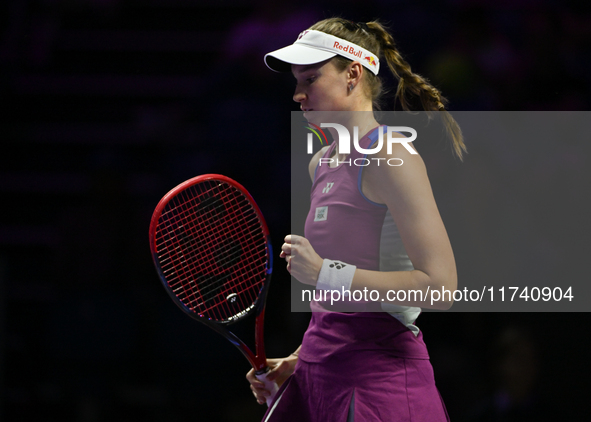 RIYADH, SAUDI ARABIA - NOVEMBER 04: Elena Rybakina of Kazakhstan during her match against Qinwen Zheng of China on day 3 of the 2024 WTA Fin...