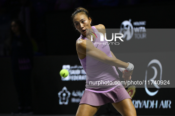 RIYADH, SAUDI ARABIA - NOVEMBER 04: Qinwen Zheng of China during her match against Elena Rybakina of Kazakhstan  on day 3 of the 2024 WTA Fi...