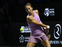 RIYADH, SAUDI ARABIA - NOVEMBER 04: Qinwen Zheng of China during her match against Elena Rybakina of Kazakhstan  on day 3 of the 2024 WTA Fi...