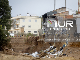 The town of Xiva, close to Valencia, is heavily affected by the floods of the last week. The visit of the King of Spain, Felipe VI, is plann...