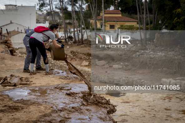 The town of Xiva, close to Valencia, is heavily affected by the floods of the last week. The visit of the King of Spain, Felipe VI, is plann...