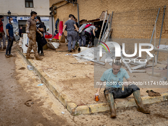 The town of Xiva, close to Valencia, is heavily affected by the floods of the last week. The visit of the King of Spain, Felipe VI, is plann...