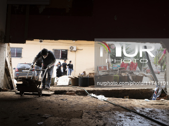 The town of Xiva, close to Valencia, is heavily affected by the floods of the last week. The visit of the King of Spain, Felipe VI, is plann...