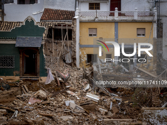 The town of Xiva, close to Valencia, is heavily affected by the floods of the last week. The visit of the King of Spain, Felipe VI, is plann...