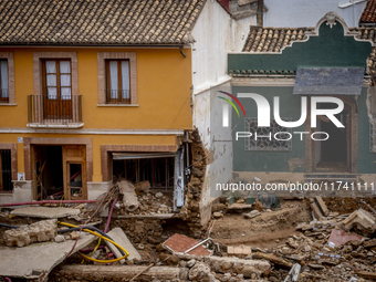 The town of Xiva, close to Valencia, is heavily affected by the floods of the last week. The visit of the King of Spain, Felipe VI, is plann...