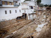 The town of Xiva, close to Valencia, is heavily affected by the floods of the last week. The visit of the King of Spain, Felipe VI, is plann...