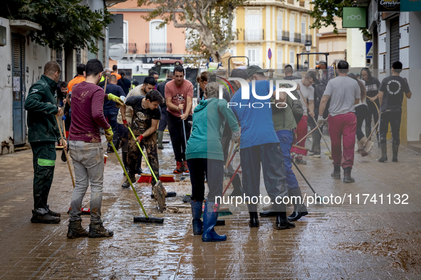 The town of Xiva, close to Valencia, is heavily affected by the floods of the last week. The visit of the King of Spain, Felipe VI, is plann...