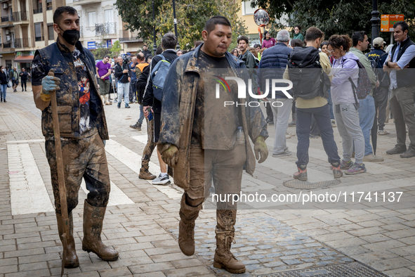 The town of Xiva, close to Valencia, is heavily affected by the floods of the last week. The visit of the King of Spain, Felipe VI, is plann...