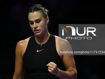 RIYADH, SAUDI ARABIA - NOVEMBER 04: Aryna Sabalenka of Belarus during her match against Jasmine Paolini of Italy on day 3 of the 2024 WTA Fi...