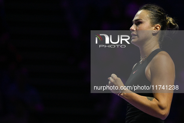 RIYADH, SAUDI ARABIA - NOVEMBER 04: Aryna Sabalenka of Belarus during her match against Jasmine Paolini of Italy on day 3 of the 2024 WTA Fi...