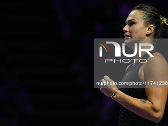 RIYADH, SAUDI ARABIA - NOVEMBER 04: Aryna Sabalenka of Belarus during her match against Jasmine Paolini of Italy on day 3 of the 2024 WTA Fi...