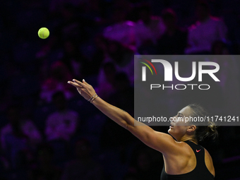 RIYADH, SAUDI ARABIA - NOVEMBER 04: Aryna Sabalenka of Belarus during her match against Jasmine Paolini of Italy on day 3 of the 2024 WTA Fi...