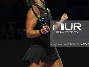 RIYADH, SAUDI ARABIA - NOVEMBER 04: Aryna Sabalenka of Belarus during her match against Jasmine Paolini of Italy on day 3 of the 2024 WTA Fi...