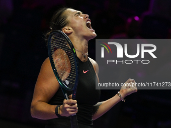 RIYADH, SAUDI ARABIA - NOVEMBER 04: Aryna Sabalenka of Belarus during her match against Jasmine Paolini of Italy on day 3 of the 2024 WTA Fi...