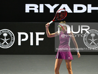 RIYADH, SAUDI ARABIA - NOVEMBER 04: Elena Rybakina of Kazakhstan during her match against Qinwen Zheng of China on day 3 of the 2024 WTA Fin...