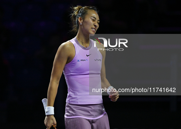 RIYADH, SAUDI ARABIA - NOVEMBER 04: Qinwen Zheng of China during her match against Elena Rybakina of Kazakhstan  on day 3 of the 2024 WTA Fi...