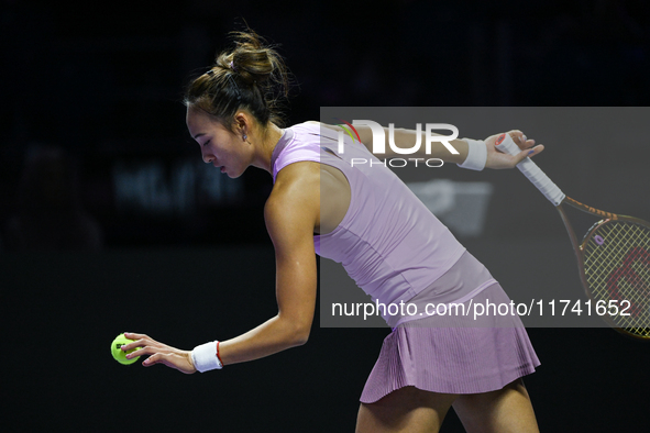 RIYADH, SAUDI ARABIA - NOVEMBER 04: Qinwen Zheng of China during her match against Elena Rybakina of Kazakhstan  on day 3 of the 2024 WTA Fi...