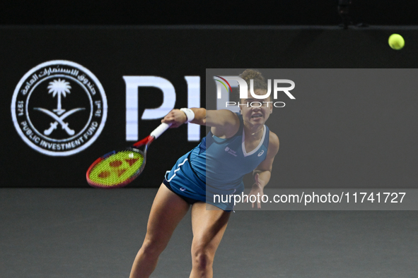 RIYADH, SAUDI ARABIA - NOVEMBER 04: Jasmine Paolini of Italy during her match against Aryna Sabalenka of Belarus  on day 3 of the 2024 WTA F...