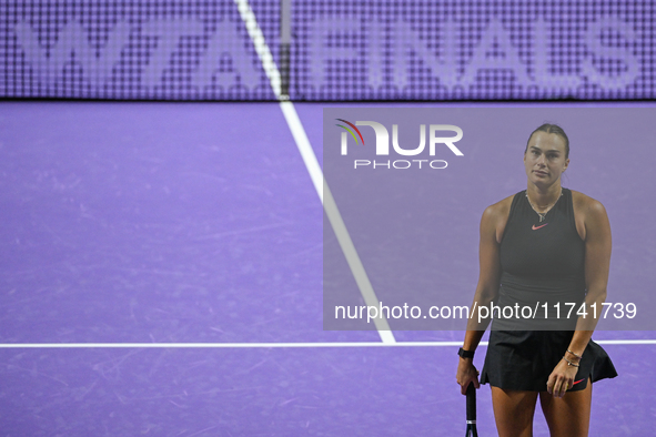 RIYADH, SAUDI ARABIA - NOVEMBER 04: Aryna Sabalenka of Belarus during her match against Jasmine Paolini of Italy on day 3 of the 2024 WTA Fi...