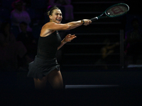 RIYADH, SAUDI ARABIA - NOVEMBER 04: Aryna Sabalenka of Belarus during her match against Jasmine Paolini of Italy on day 3 of the 2024 WTA Fi...