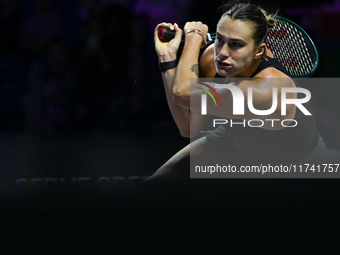 RIYADH, SAUDI ARABIA - NOVEMBER 04: Aryna Sabalenka of Belarus during her match against Jasmine Paolini of Italy on day 3 of the 2024 WTA Fi...