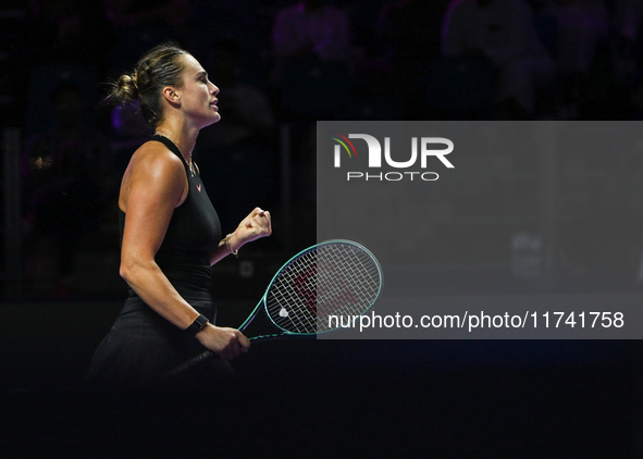 RIYADH, SAUDI ARABIA - NOVEMBER 04: Aryna Sabalenka of Belarus during her match against Jasmine Paolini of Italy on day 3 of the 2024 WTA Fi...