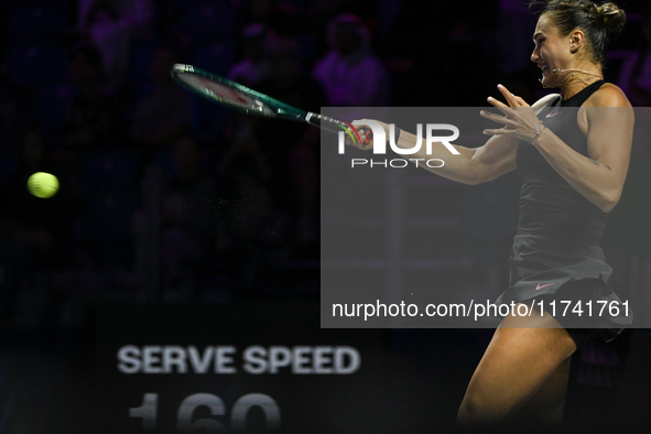 RIYADH, SAUDI ARABIA - NOVEMBER 04: Aryna Sabalenka of Belarus during her match against Jasmine Paolini of Italy on day 3 of the 2024 WTA Fi...