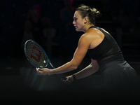 RIYADH, SAUDI ARABIA - NOVEMBER 04: Aryna Sabalenka of Belarus during her match against Jasmine Paolini of Italy on day 3 of the 2024 WTA Fi...