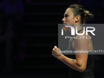 RIYADH, SAUDI ARABIA - NOVEMBER 04: Aryna Sabalenka of Belarus during her match against Jasmine Paolini of Italy on day 3 of the 2024 WTA Fi...