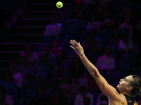 RIYADH, SAUDI ARABIA - NOVEMBER 04: Aryna Sabalenka of Belarus during her match against Jasmine Paolini of Italy on day 3 of the 2024 WTA Fi...