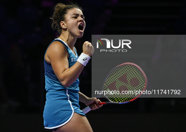 RIYADH, SAUDI ARABIA - NOVEMBER 04: Jasmine Paolini of Italy during her match against Aryna Sabalenka of Belarus  on day 3 of the 2024 WTA F...