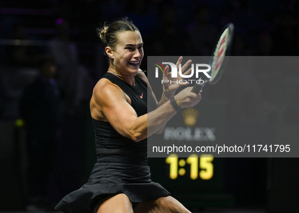 RIYADH, SAUDI ARABIA - NOVEMBER 04: Aryna Sabalenka of Belarus during her match against Jasmine Paolini of Italy on day 3 of the 2024 WTA Fi...