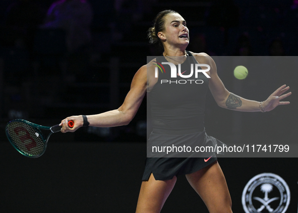 RIYADH, SAUDI ARABIA - NOVEMBER 04: Aryna Sabalenka of Belarus during her match against Jasmine Paolini of Italy on day 3 of the 2024 WTA Fi...