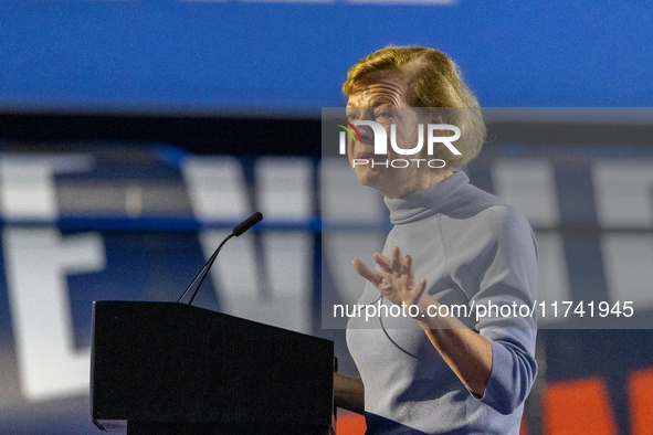 Wisconsin Senator Tammy Baldwin speaks at a campaign event for Minnesota Governor Tim Walz in Milwaukee, Wisconsin, on november 04, 2024. 